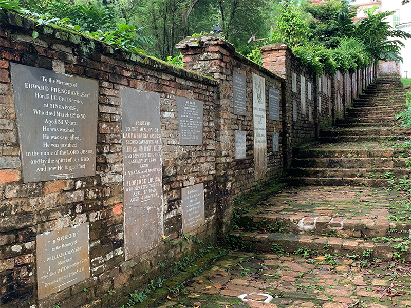 Historical marker detailing Fort Canning history