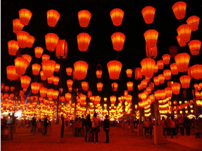 Interactive Singapore arts installation at Singapore Night Festival